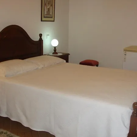 בית הארחה Residencial Vale-mar *